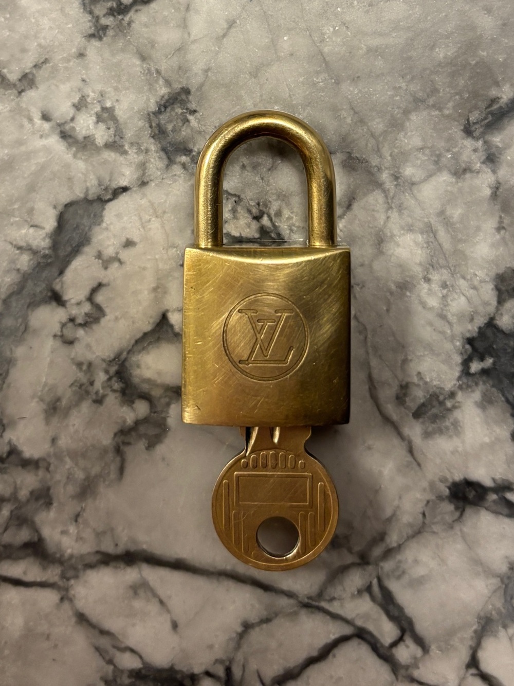 Vintage Louis Vuitton Rare 200 Series Lock and Key #230 with COA - Picture 4 of 11